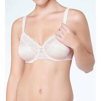 Triumph Ladyform Soft Minimiser Bra